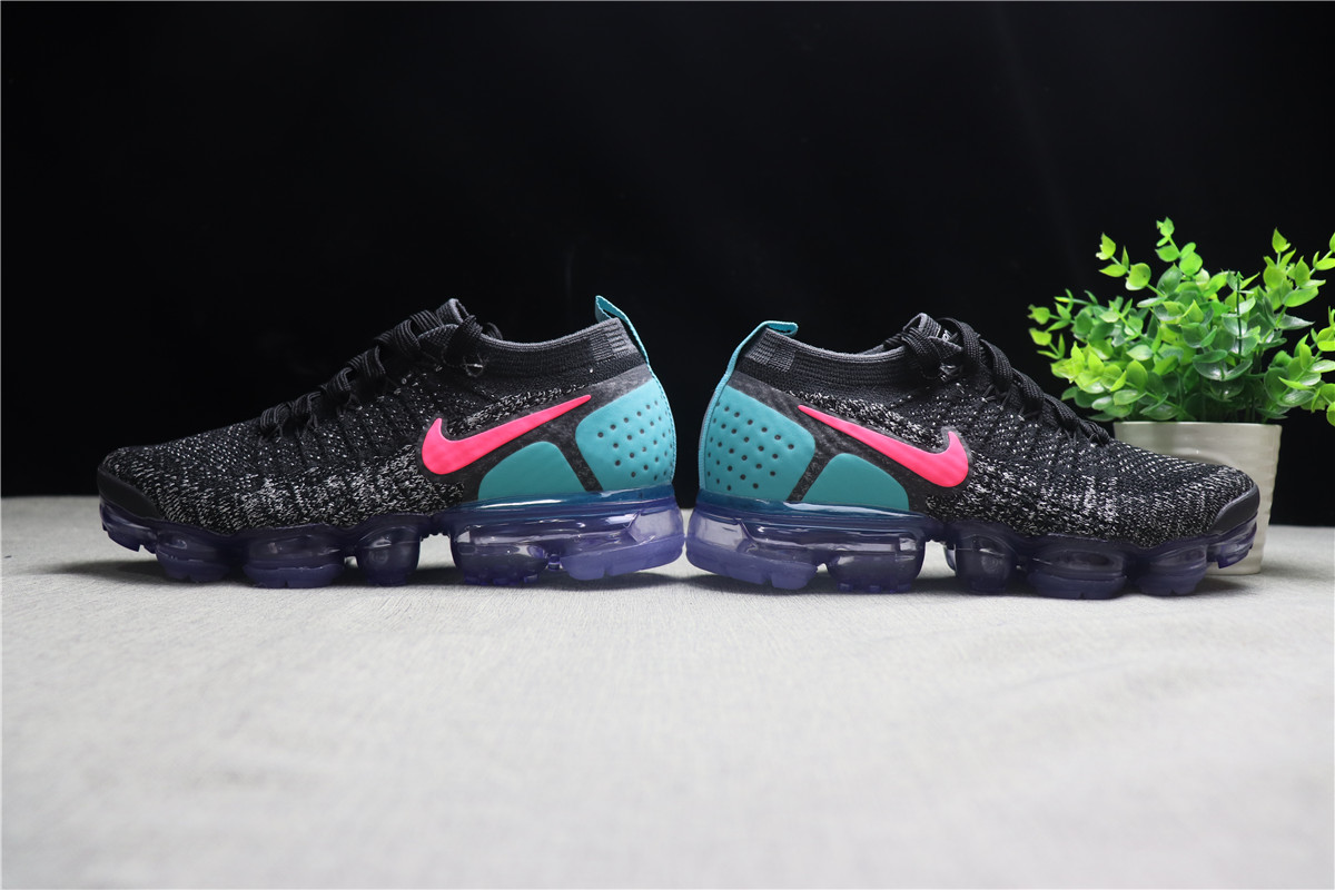 Air Vapormax 2.0 Black Hot Punch